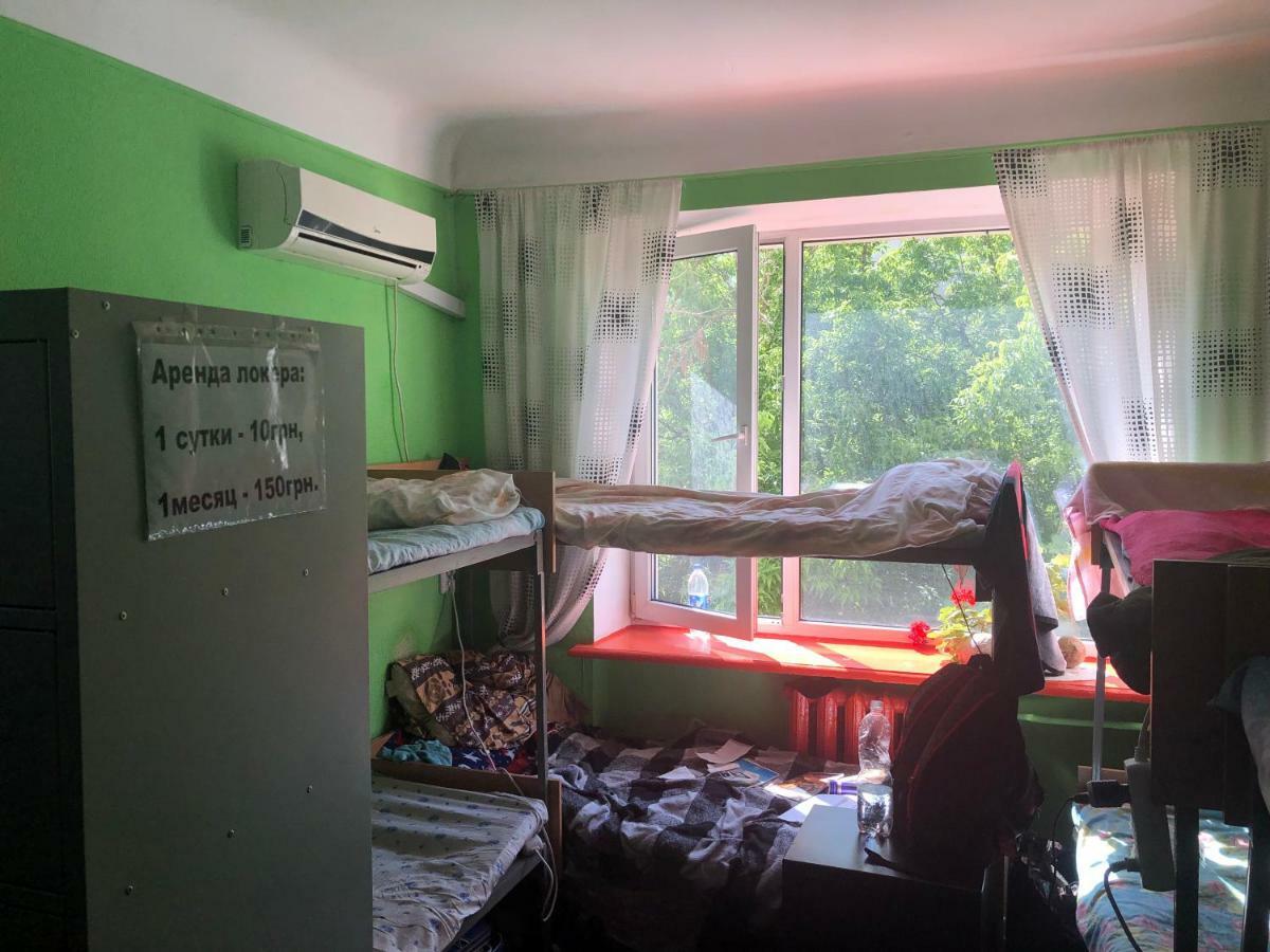 Hikkaduwa Hostel Kyiv Exterior photo